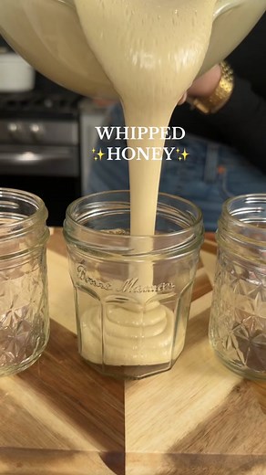 Whipped Honey: Light, Fluffy, and Delicious Spread