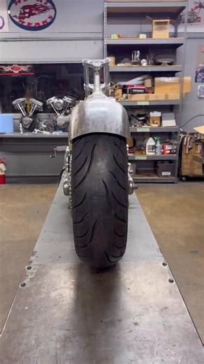We are building this RF Custom FXR for a friend & she’s coming along just fine! Rick Fairless Strokers Dallas Strokers Ice House #harleydavidson #rickfairless #strokersdallas #fxr | Rick Fairless
