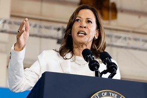 Watch Live: Harris campaigns in Wilkes-Barre, Pennsylvania