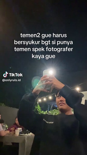 Bersyukur Punya Teman Fotografer Hebat
