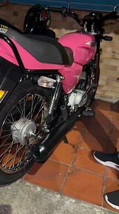 Que opinan de esta AX 100? Está original o modificada? 🤔🔥 Rd Ruben Ax #motos #ax100 #viralreelsシ #pilotosbikelife #bucaramangacity | Pilotos Bikelife