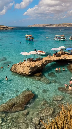 Hannah 📍 UK based travel content creator | No, the water hasn’t been edited to be more blue, it really looks like this. There’s plenty of amazing islands and beaches in Europe with... | Instagram