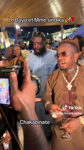 Le mariage de Sindika et Mme Sindika