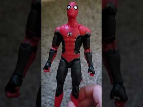 Reviewing Nerf guns.