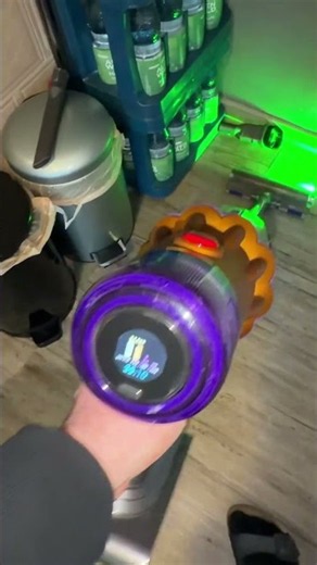 Verlängerungsrohr an der staton Dyson V12 Detect Slim Staubsauger https://amzn.to/4snfGyc