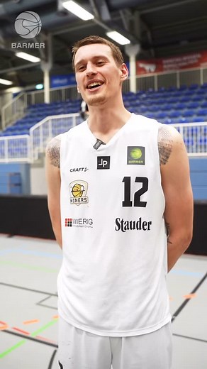 💬 @spreepapi „Vor dem Spiel hat niemand mit uns gerechnet…. Aber wir haben Bock! Sonntag wird ein neues Spiel! 💪🔥 @etb_miners 🔜 Spiel 3 um den Einzug in das ProB-Finale 👀 #weready #prob #barmer2basketballbundesliga #playoffs | BARMER 2. Basketball Bundesliga