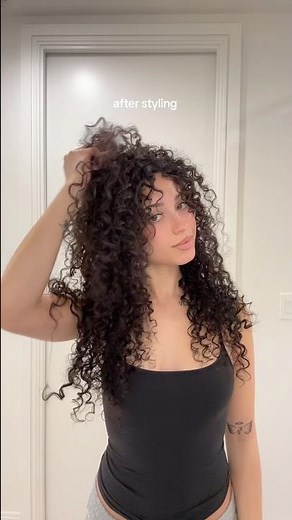 follow my ig @ zoexxmoore🫶🏼 #curlyhair