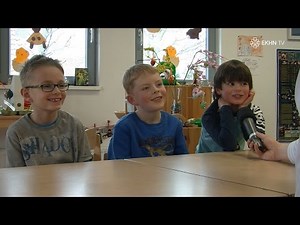 Kinder erzählen die Ostergeschichte