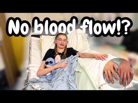 Her Arm Is Swelling & Turning Blue | Hospital Vlog