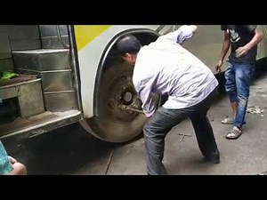 How to Change Flat Tire of a Huge Bus \nEasy Techniques