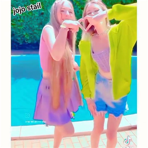 What do you like iva and tina💖.لا تنسوا اللايك و السبسكرايب حبايبي ✨🥰