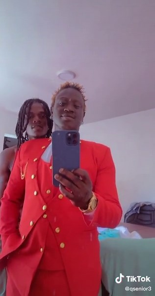 Q senior fashion killer (@qsenior3)’s videos with original sound - Q senior fashion killer