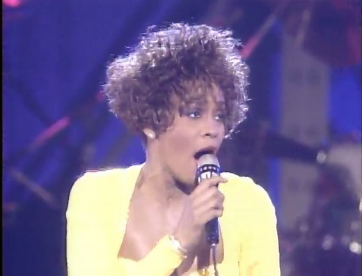 Whitney Houston_Live In Concert