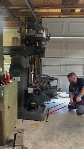 Moving my Bridgeport milling machine with round stock and a pry bar. #machineshop #machineshoplife #machinist #machining #bridgeport #bridgeportmill #millingmachine #machinery #heavym | Fullsteam Designs Tip