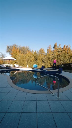 Pools sell homes. That is all. 🤣 Kidding! Ok, kind of, but not really. This home in the Cove is incredible! Primary suite and guest suite on the main level, soaring high coffered ceilings and yes, a pool! One of my favorite features about this house is the indoor-outdoor living space. This 2017-built home has a screened porch across the back of the home overlooking the pool spa that is nearly 600 square feet! Ping pong, workout area, lounging, dining-the possibilities are endless here! Come see