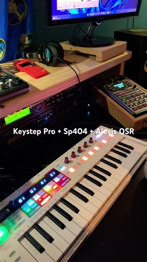 Keystep Pro + Sp404 + Alesis QSR