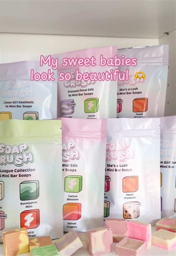 It's your favorite soapmaker, back with the absolute cutest [mini] soap for body - trust me, these are clean skin morning routine essentials! 🫶 #soapmaking #supportsmallbusinessowners #handmadesoap #prettysoap #boutiqueshop