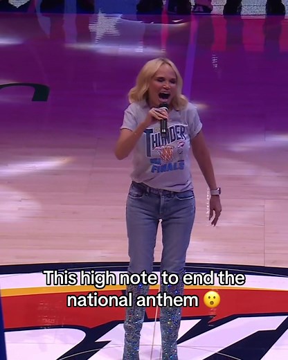 Kristin Chenoweth's Stunning National Anthem Rendition