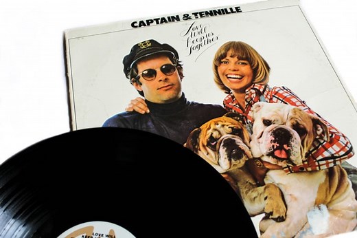 The 10 Best Captain and Tennille Songs of All-Time