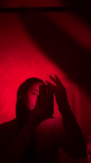 I miss posting on here 🙁 (subscribe to my YouTube channel xxx) #asmr #phonetapping