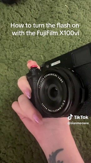 Hiiii heres how to turn the flash on for everyone asking with a fujifilm x100vi #fujifilmx100vi