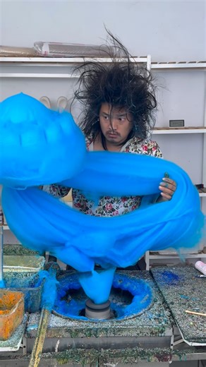 王瑞 on Instagram: "Cotton candy art flower making is the most difficult."