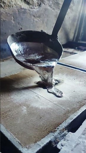 Aluminum Pour in Sand Casting Process #fierymetal