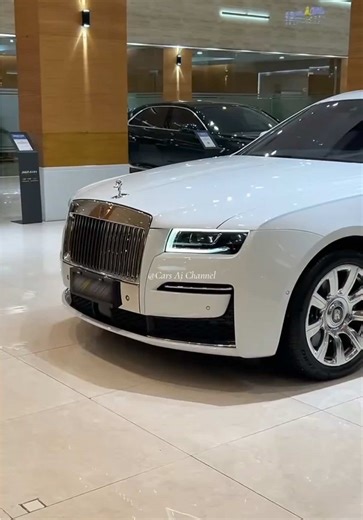 Rolls Royce: Luxury Cars and Trends of 2022
