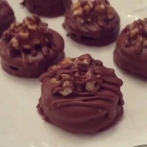 Oreo cookies. Stuffed and dipped in chocolate | Foodie