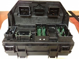 Help disassemble TIPM