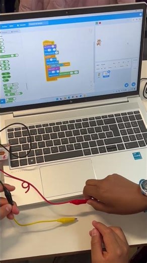 Use your Makey Makey, programming a fronton game with Scratch