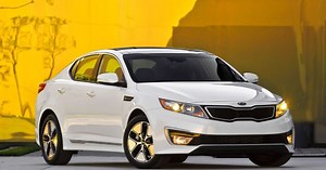 2013 Kia Optima Hybrid Gets Bump to 40 MPG, Priced From $26,675