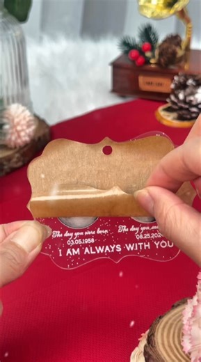 Heartwarming memorial gift for family ❤🎄 Get yours 👉 https://trendingcustom.com/9382143 | Perfect Gifts For Loved Ones