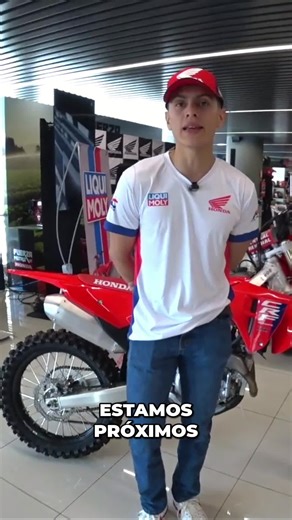 ¡Gran apertura del campeonato nacional de motocross en Guatemala! Ven a VAS TRAXX, San Miguel Petapa. ¡Emoción pura, todos contra todos! #MotocrossGT #DeporteMotor #Guatemala #Velocidad #Evento