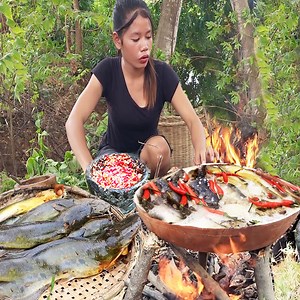 129K views · 2.2K reactions | Hello and Welcome to Twins TV. Today we have new video " Catching Catfish in Fields for Food - Cooking catfish Delicious spicy for Lunch ideas " We mostly sharing about Adventure, Camping, Cooking vidoes and others unique cooking skills in the forest. We hopefully you enjoy and support us. Thank you SO MUCH #TwinsTV #yummyfood #cooking #eat #recipes #foodie #deliciousfood #Fish | Twins TV | Facebook