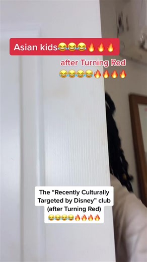 My Filipino husband @Justin Dela Cruz going “OH NO” on the couch next to me while watching #TurningRed 😂😂😂🔥🔥🔥 #encanto