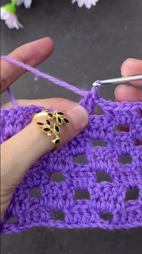 Super easy crochet granny stitch blanket new pattern