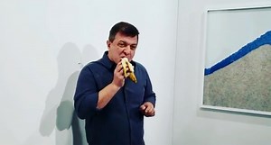 Man who ate the $120,000 banana art installation says he isn’t sorry and did it to create art | CNN