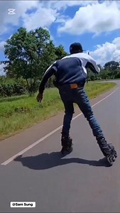 The dog has other plans 😂🛼✅ | Sam Sung