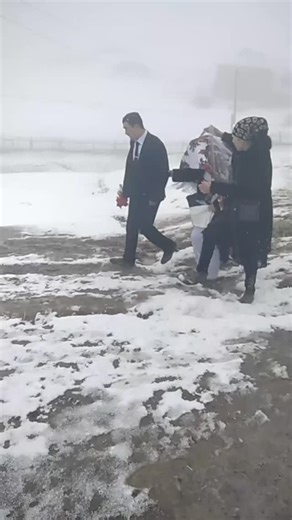 Prikol Videom on Instagram: "Sevgi havo tanlamaydi🫵🫶❤️ ➖➖➖➖➖➖➖➖➖➖➖ #karshi #uzbekistan #qarshi #tashkent #karshicity"