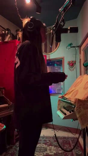 Cozy Studio Sing-Along "Sleepwalking" with Me