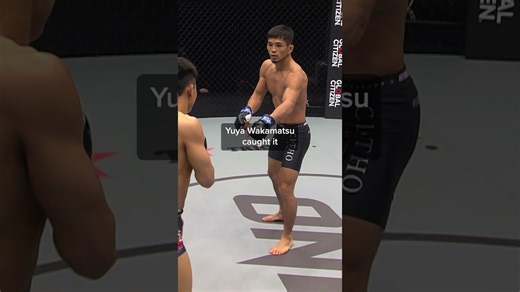 Yuya Wakamatsu Quickly Checks On Hu Yong After Ankle Twist