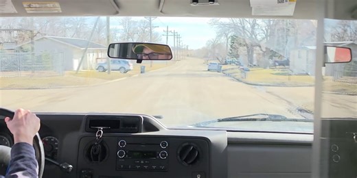 Move Over Law: Emergency responders urge drivers to stay calm, pull over safely