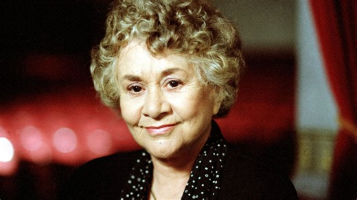 Award-winning actress Dame Joan Plowright dies aged 95