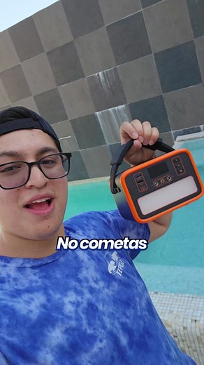 Estación de energía portátil de 48,000 mAh con inversor de corriente de 150 W (110 Vca)
