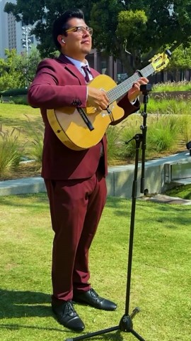 Boleros With Attitude on Instagram: "Listen to full version. Link in bio We are heading to the East Coast with this one. @wutangclan is one of the best hip hop groups ever. “C.R.E.A.M.” is one of those monumental hip hop songs. Decided to mix it in with “Bésame Mucho” By Consuelo Velazquez. Boleros and hip hop are two genres that sometimes feel to be a world apart but the soul is always there. ✨🔥 @methodmanofficial @raekwon @rza @therealgza @ins_tagrams @ghostfacekillah @mastakillamusic Requint