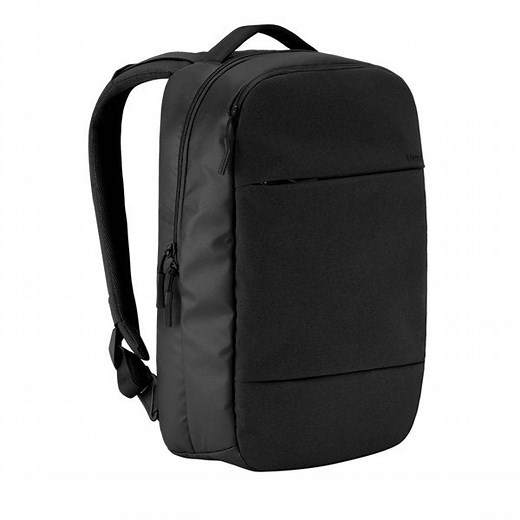 Incase（インケース）公式通販 シティコンパクト(City Compact Backpack) 大容量 軽量 ビジネスリュック