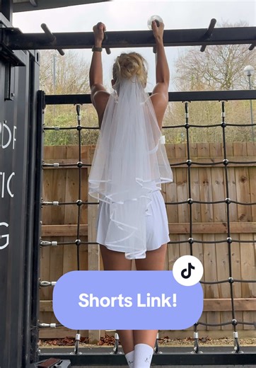 If you need gym shorts, these ones from TikTok shop are amazing 🙌🏼 They also have pockets!! #tiktokshop #gym #gymgirl #gymfit