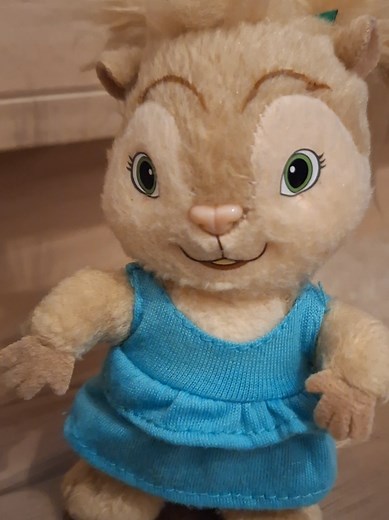 Eleanor Chipmunk: A Heartwarming Character Spotlight