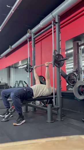 Smith machine bench throw
